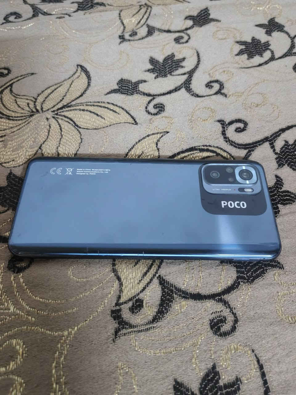 موبايل poco M5s  للبيع, ***********
