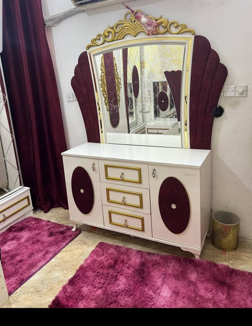 سلام عليكم غرفة نوم للبيع ضرر فقط المأشر عليه سجة الكنتور ونقص خشبات الجربايه السعر ٢٠٠ الف وبيه مجال مكاني بغداد الشعب


**إذا كنت صاحب هذا الإعلان وتريد حذفه لأي سبب، رجاءا أرسل رسالة إلى الدعم الفني**