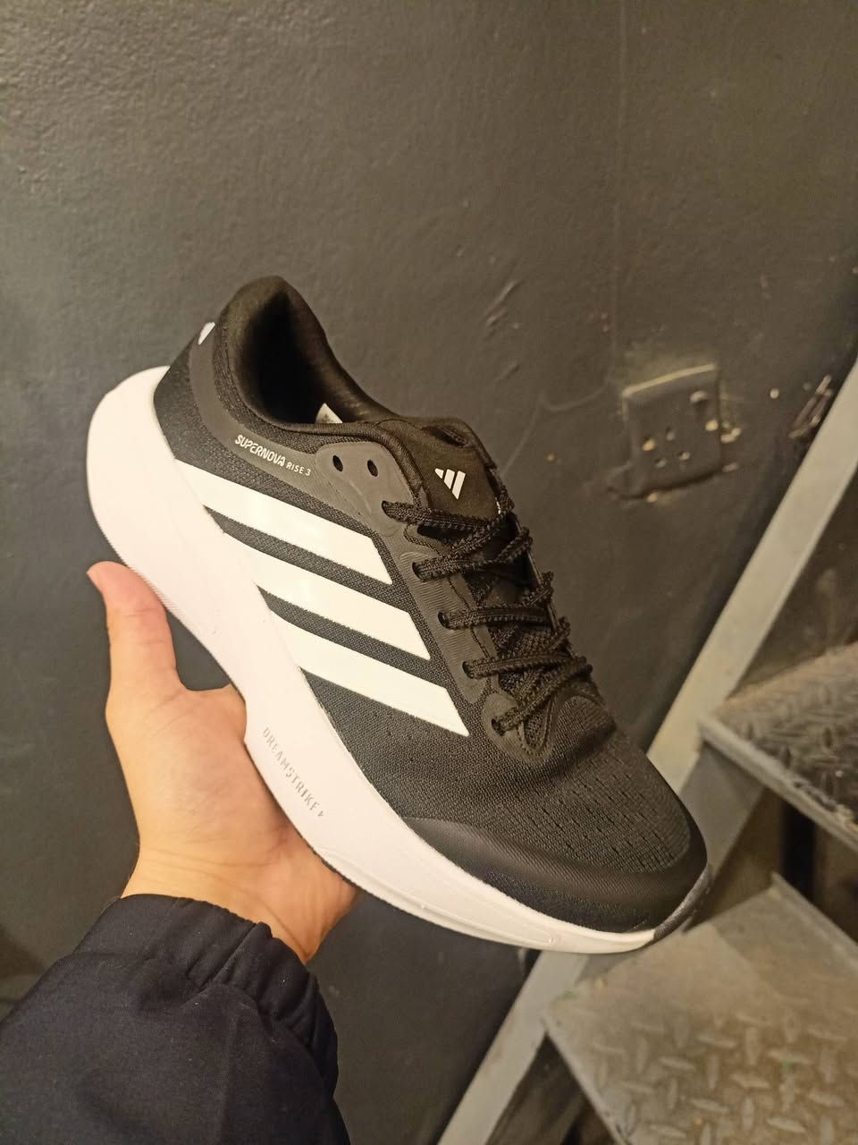 سوبر نوفا 2026 اداداس قياس 41 توصيل. موجود


**إذا كنت صاحب هذا الإعلان وتريد حذفه لأي سبب، رجاءا أرسل رسالة إلى الدعم الفني**