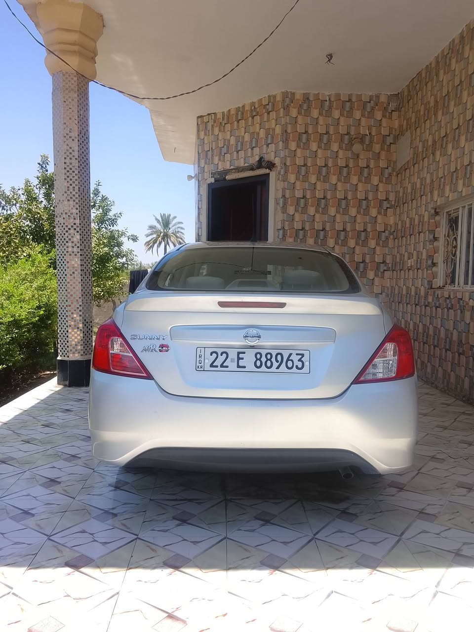 السلام عليكم 
نيسان سني مكينه وگير وتبريد كفاله ع وضع الشركة 
موديل 2022.
ماشيه 90.
خليجيه
كفاله عامه ماعدا الچاملغ الخلفي.
السيارة بأسمي .
الرقم اربيل
السعر:   103قفل.
مكاني:بابل حله قرب سيطرة الآثار.
للاتصال رقمي ***********
