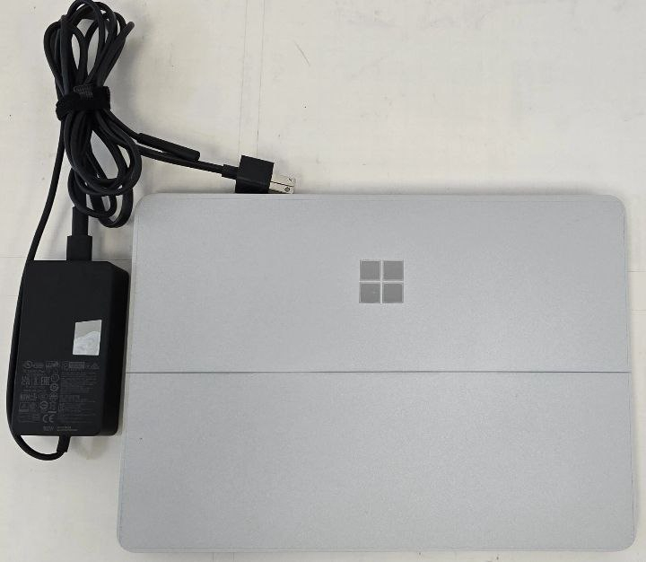 🔥 تخفيض ناري على Surface Laptop Studio – أداء احترافي بسعر أقوى 🔥

إذا شغلك تصميم، مونتاج، برمجة أو هندسة… فهذا مو لابتوب عادي، هذا محطة عمل متنقلة بكل معنى الكلمة. شاشة تتحول لوضعية ستوديو حتى تشتغل براحتك وكأنك قدام تابلت احترافي.

💻 Microsoft Surface Laptop Studio
✨ الحالة: Used Like New – نظافة عالية جدًا
🔹 Core i7 – الجيل 11
🔹 RAM: 32GB
🔹 SSD: 1TB
🔹 كرت شاشة: RTX 3050 Ti 6GB
🔹 تصميم Studio مرن للأعمال الإبداعية
✏️ يجي وياه قلم أصلي

💰 السعر بعد التخفيض: 1,570,000 دينار عراقي

فرصة ذهبية لجهاز بهذه المواصفات وبهالسعر… الكمية محدودة وما تطوّل.
📲 للحجز والاستفسار: 0777 659 6709
📍 متوفر في Ali Tech – الموقع مثبت بالصفحة

#AliTech #SurfaceLaptopStudio #MicrosoftSurface #RTX3050Ti #لابتوبات_العراق #عروض_العراق #تقنية #LaptopDeals
