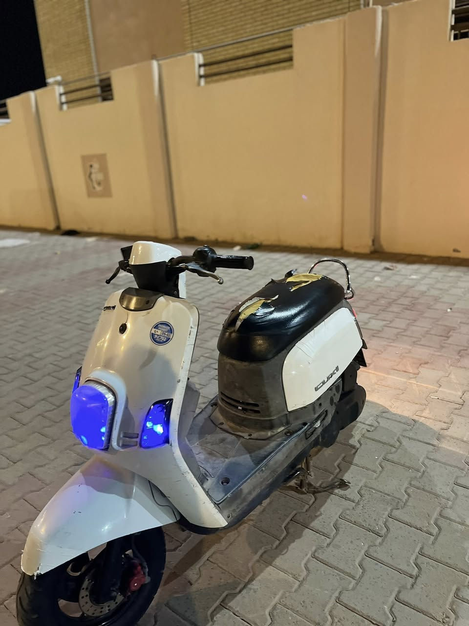 سلام عليكم 
بوليس نوزل ٢٠٠٩ للبيع 
الدراجه بلادي 
المكان كربلاء فلكه الثوره 
السعر ٦٢٥ وبيها مجال 
الاستفسار خاص لو على الرقم ***********
