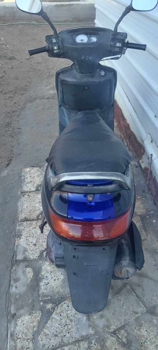 دراجه فراشه للبيع مامفتوحه كلهه شغاله ٦٠٠ وبيهه مجال شويه


**إذا كنت صاحب هذا الإعلان وتريد حذفه لأي سبب، رجاءا أرسل رسالة إلى الدعم الفني**