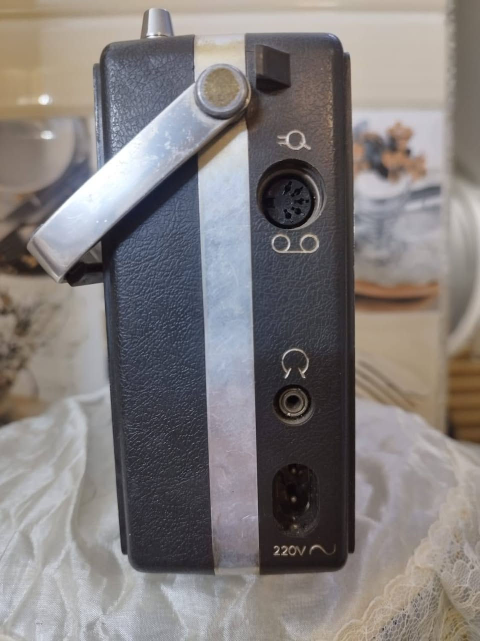 سلام عليكم راديو الماني SABA القطعه قديمه ونادره سعره 75 الف


**إذا كنت صاحب هذا الإعلان وتريد حذفه لأي سبب، رجاءا أرسل رسالة إلى الدعم الفني**