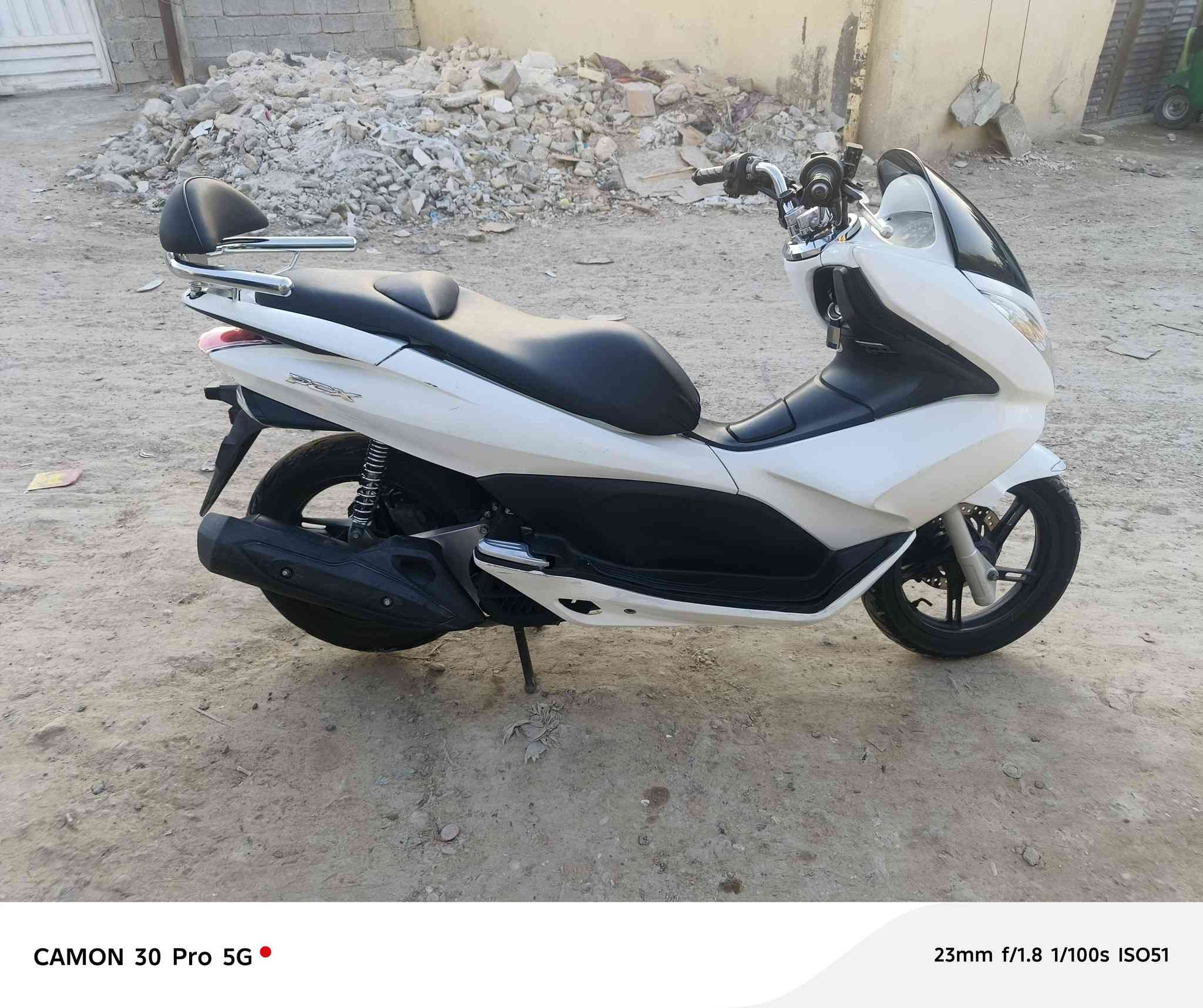 بيسي اكس
جيل الول 
ادراجه مكفوله من كلشي 
المكان شعله رحمانيه 
سعر 1700
***********
