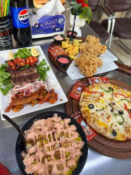 🔥العرض الخامس،
ـــــــــــــــــــــــــــــــــــــــــــ
العرض المميز.. من مطعمڪم مطعم هله والله.. 

👈🏼الصورة تتڪلم 👌🏽
. 
. 

هله والله لديڪم،،
           لا خوف عليڪم.. 
#للحجز 
ـــــــ***********
ـــــــــــــــــــ***********
،
