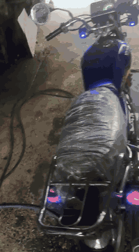 سلام عليكم دراجا للبيع موديل 23كاملا مكملا وشرط لنضافا سعر450وبيها مجال عنواني مدينت لصدر قطاع74 بدون وراق كفلكياها من لصرقا وعشاير دراجا خير مناللة  رقمي***********
