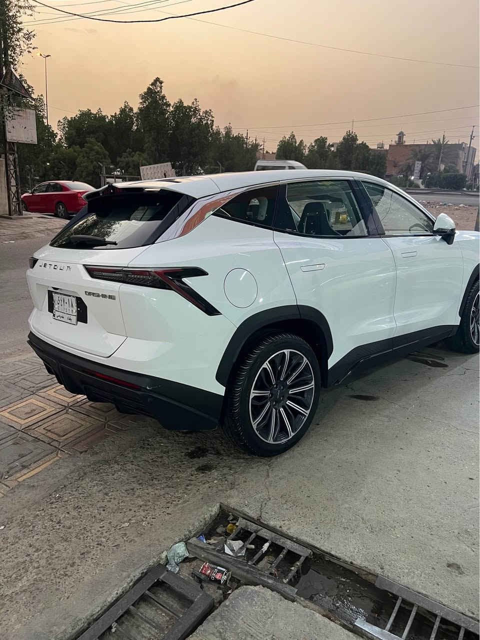 السلام عليكم جيتور داشنك 2024 محرك 1600 تيربو 
السياره جاهزه اي شي مناقصه بيه طخه بل دعاميه وسويته جدا بسيطه موضحه بل صوره ماشيه 86 الف السعر 170 بيه مجال جدا بسيط هاتف*********** بغداد, العراق
