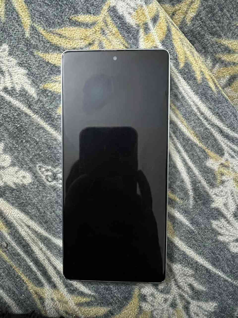 مبايل انفنكس عشرين حيتي برو نضيف فقط فطر بلكامره وما ماثر عتصوير 120فريم ببجي  العاب بي قويه تصوير حلو  لا  توجود ملحقاته فقط مبدل ايسي شحن


**إذا كنت صاحب هذا الإعلان وتريد حذفه لأي سبب، رجاءا أرسل رسالة إلى الدعم الفني**
