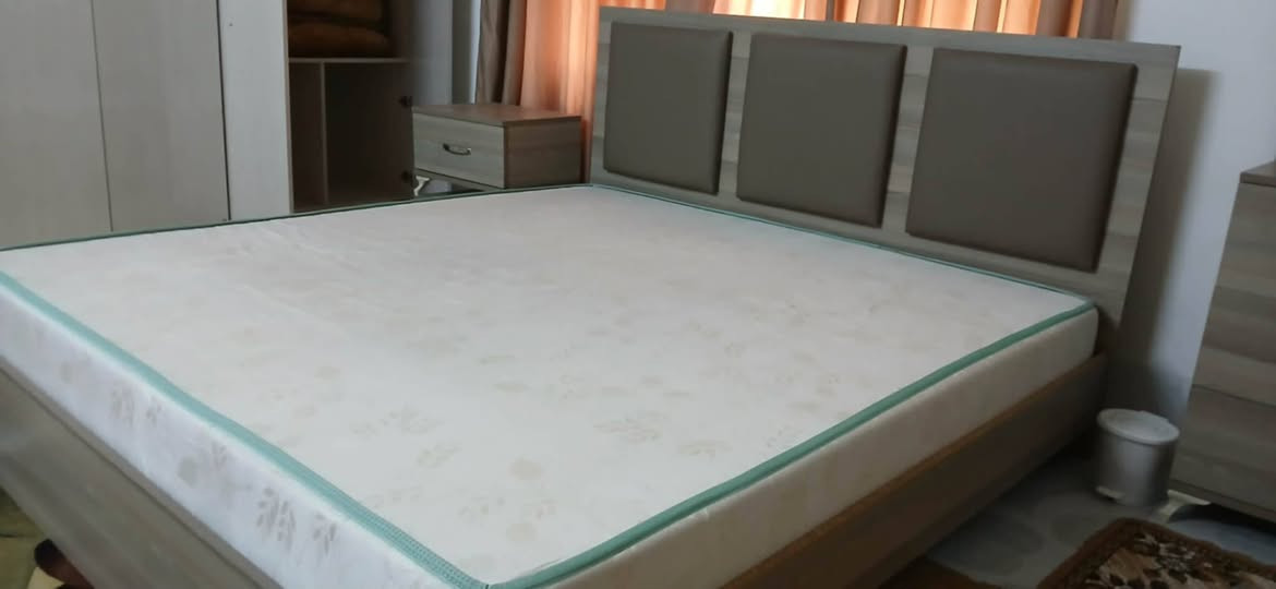 هەڵەبجەی شەهید
بێ عەیبە کەنتۆری لەگەڵ نیە
180معامەلە


**إذا كنت صاحب هذا الإعلان وتريد حذفه لأي سبب، رجاءا أرسل رسالة إلى الدعم الفني**