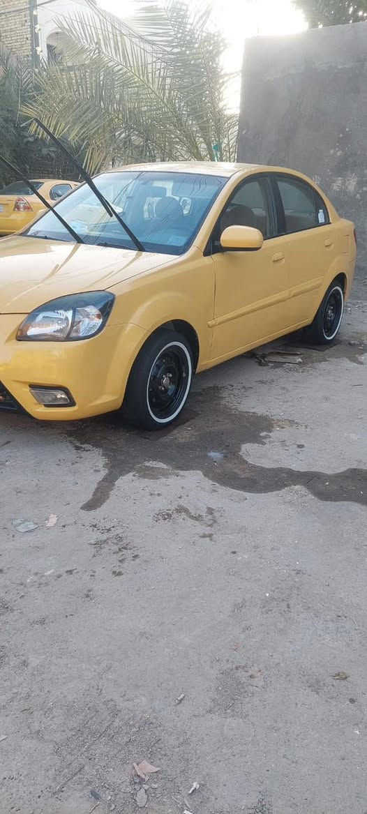 سلام عليكم كيه ريو لبيع مديل 2010 مكينه 1600 سياره خليجي ضربه تبديل قبق جنطه فقط وباقي كفاله عامه سياره جاهزه من كلشي  تخم تايرات حداديه سياره حلو ونضيفه تحويل ثاني يوم رقم ذي قار مكان سياره حي اور سعر 80 تواصل ع هاذه رقم ***********
