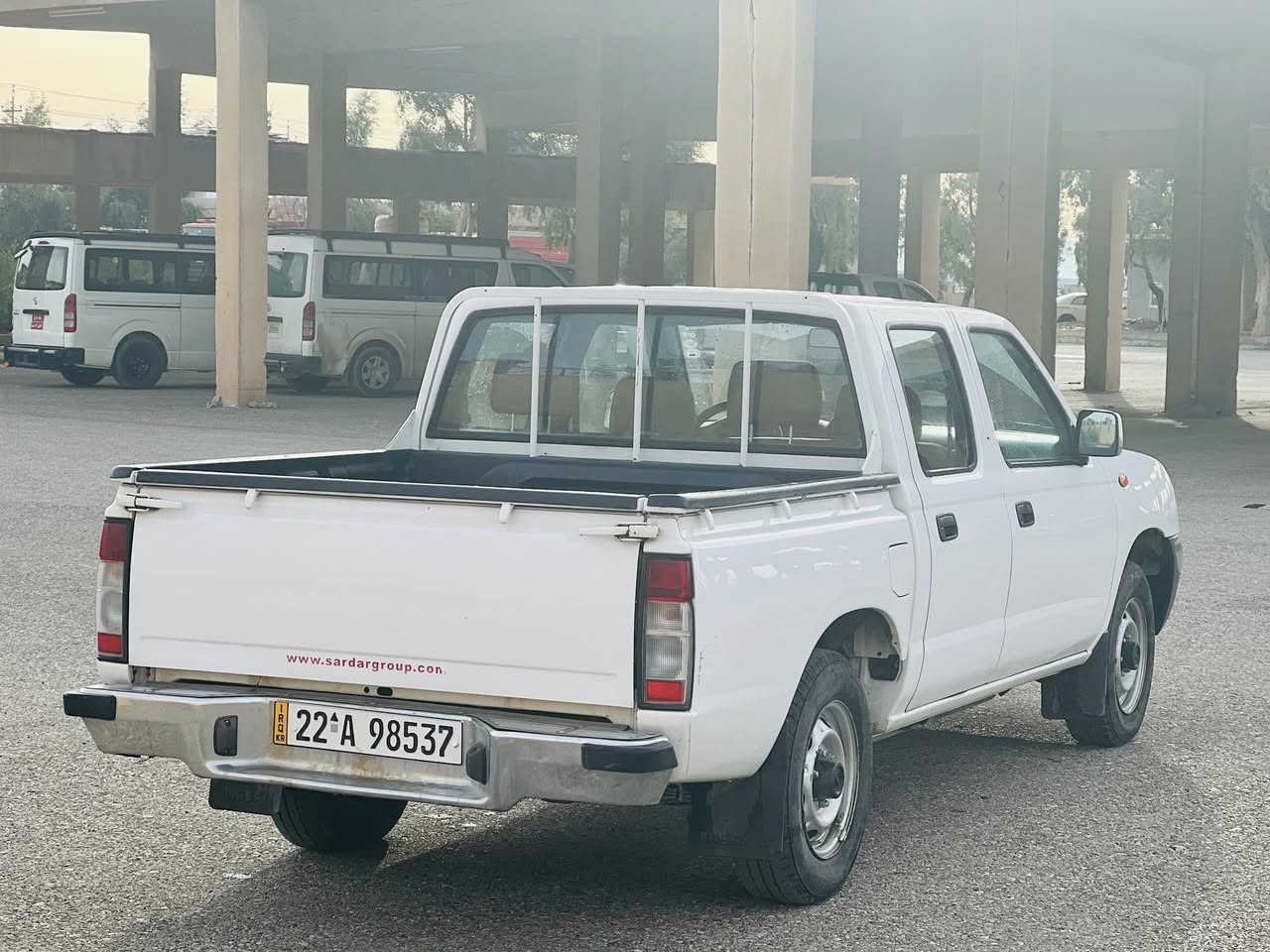 سەرەتا بە ناوی خوا ، ئەم سەیارە بۆ فرۆشتنە جۆری سەیارەکە نیسان پیکەب ٢٠١١ تایلەندیە ناو سورە جام کارەباییە سەنەوی تا ٢٠٣١ نوێیە ،یەک بستی pdr ە ماباقی هیچی تری نیە ،سەیارەکە ئی دەستی خۆمە لە شەریکەوە یەک دەستە دەفتەری شەریکەی لەگەڵ ماوە ١٨٤ هەزاری حەقیقی ڕۆشتوە، بۆ زانیاری زیاتر پەیوەندی بکەن بەم ژمارەوە، شوێن کۆیە 
***********
