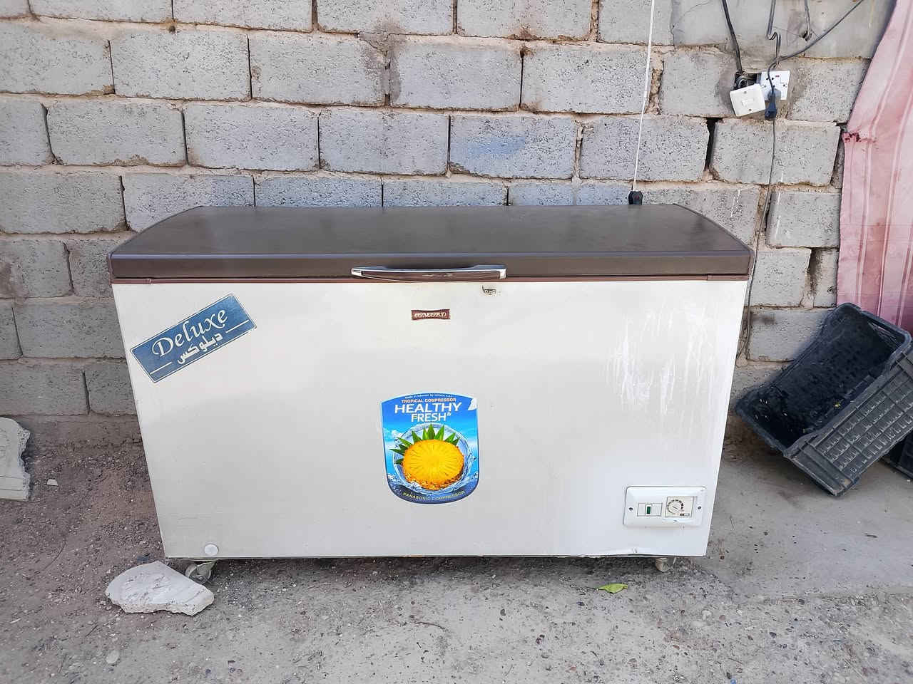 مجمده كونكرد ١٦ قدم ماطور وغاز شركه ٣٧٥ وبيهه مجال مكاني بل شيخ حمد طريق زملت حمدي مقابل وكيل عادل عبوو توجد خدمة توصيل ***********
