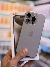 ايفون 15برو ماستر وكاله اصلي شرق اوسط  ذاكره 256 بطاريه 94 نضافه حاله ...