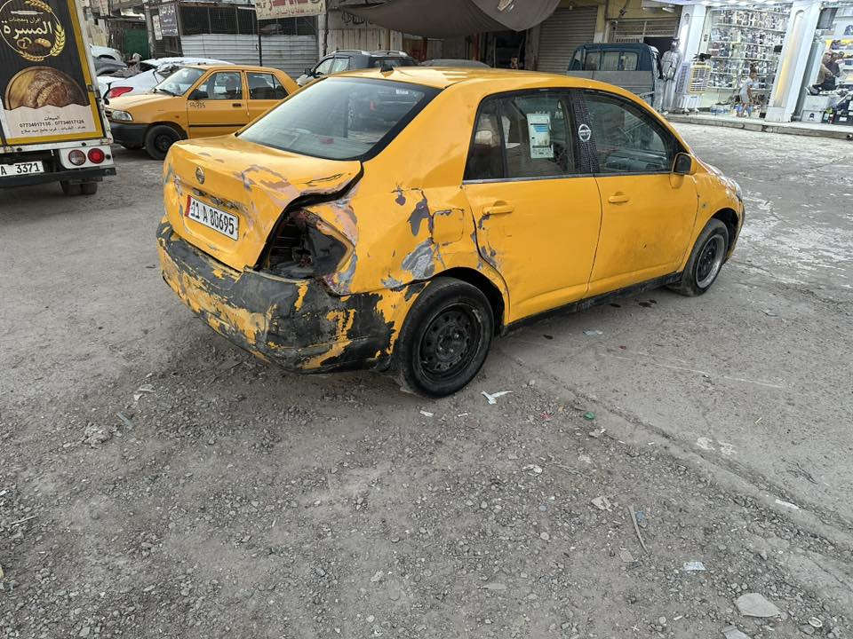 السلام عليكم اخوان مكلف بلنشر للبيع نيسان تيدا خليجي موديل2008رقم بغداد دولي تحويل مباشر سنوية وهزة جديد مصفره غرامات وهيئه كله جديد للبيع على حادثها الحالي السياره شغاله وتمشي السعر 38ورقه للاتصال ***********مكانها بغداد
