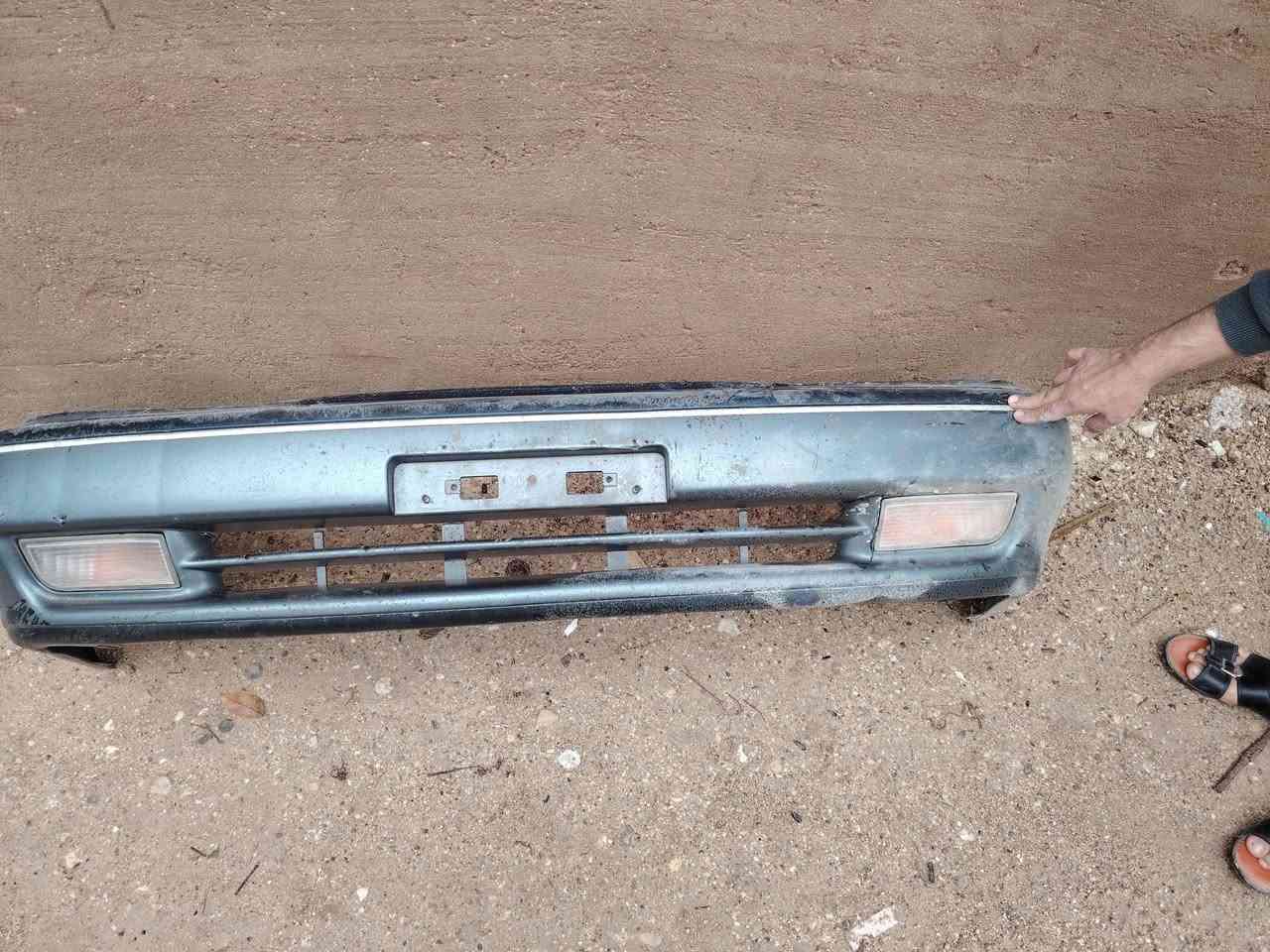 السلام عليكم للبيع اربعة ابواب كامله مع البطاين والجام وجاملغ ايمن وباب خلفي ودعاميه اماميه وخلفيه ارنب استيشن لون نيلي السعر 700 الف العنوان الانبار حديثه واتساب ***********
