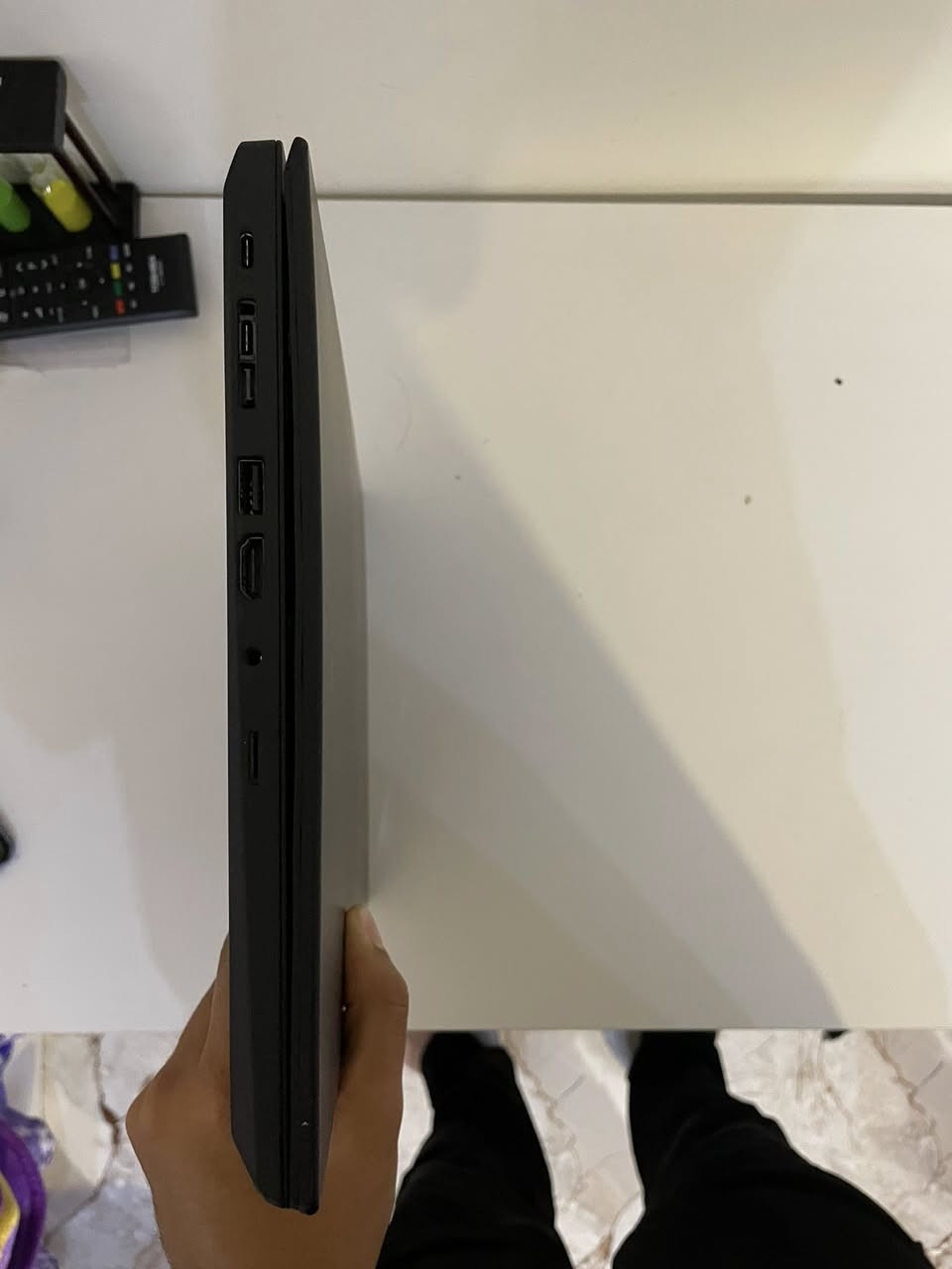 السلام عليكم لابتوب لينوفو للبيع
المعالج: intel(R)Core(TM)i5-8365U
الرام:DDR4 16
التخزين:256SDD
حجم شاشته:15.6
مثبت عليه ويندوز برو الاصلي  وشاحنته موجوده الاصليه تايبسي 65Wشحن سريع كلش نظيف استخدام شخصي 
السعر 325الف
واتساب ***********
