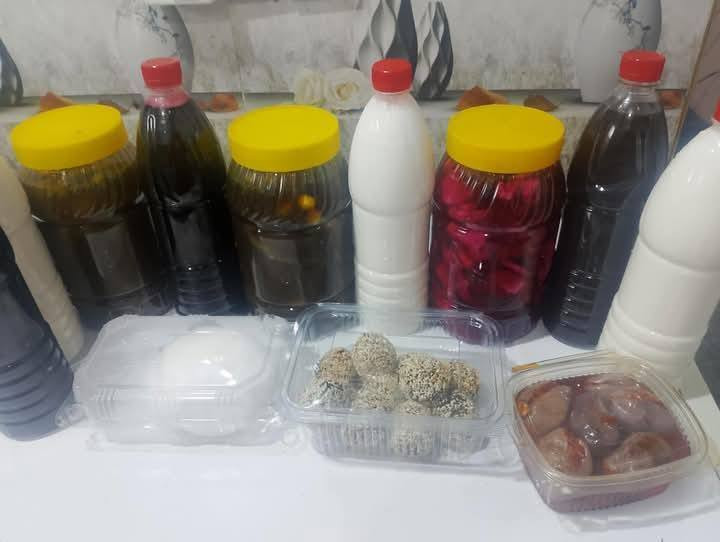 مرحبا حبايب  ليش اكو منشورات بسرعه تصعد واكو منشورات رزق محد يعلق عليهن الرزق ع الله ياريت ترفعون المنشور فدوه رحتلكم لاتقصرون 
يااااااا الله......

طرشي محشه الكيلو,  ب4
طرشي مشكل الكيلو 3
طرشي احمر كيلو ب3
طرشي عمبه كيلو ب3

مكدوس الكيلو 8
ملفوف لهانه الكيلو 6
شونذر بصلصله الرمان اليكلو ب3
لبن ثخين ويخبل بطل ابو لتر  بالف وربع 
عصير تمر هند وقجرات وبرتقال ونومي بصره سعر البطل ابو لتر الف ونص 
سبيناغ منضف ومثروم ومكيس كيلو ب3

خدمة توصيل لباب بيتك 
العنوان الجمهوري


**إذا كنت صاحب هذا الإعلان وتريد حذفه لأي سبب، رجاءا أرسل رسالة إلى الدعم الفني**