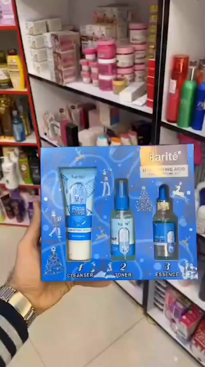 بشرة بلمعة الكزاز ونعومة خيالية! ✨💙
​سر النضارة المثالية في بكج الهيالورونيك أسيد من Karité الأصلي. ثلاث خطوات (غسول، تونر، وسيروم) تمنحكِ:
​تصفية فورية للمسام وتقليل الزيوت.
​ترطيباً عميقاً يملأ البشرة ويشدها.
​حماية فائقة لترميم حاجز بشرتك.
​استعيدي إشراقة وجهك ودللي بشرتك بالعناية التي تستحقها! 💎
​#عناية_بالبشرة #نضارة #هيالورونيك_اسيد
​للحجز و الاستفسار تفضلو خاص 💌


**إذا كنت صاحب هذا الإعلان وتريد حذفه لأي سبب، رجاءا أرسل رسالة إلى الدعم الفني**