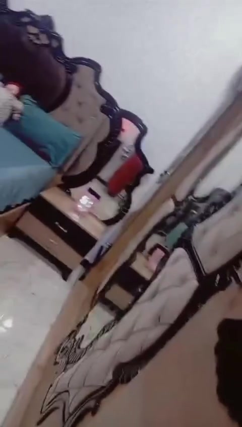 غرفه نوم وتخم 2 للبيع للستفسار عل واتساب ***********
