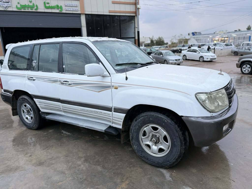 لاندکرۆزەر مۆنیکا 2001سێ ڕوعب
مەکینە و گێڕو ئەکسلو دەبڵ ئەکسلو کارەبای هەموو گیانی بە شەرتە پێش و پشتی کەپسە بۆیاغ عام و وەرگەڕاوە ناوی لە حاسیبەنیە سەنەوی لە٢٠٢٤بەسەرچوە تحویل بڕاوە غەرامە بە شەرتە زۆز توندو تۆڵوبەهەڵمەتە سعری 84گەڵا ***********لەتەق تەقم كويسينجاك, أربيل
