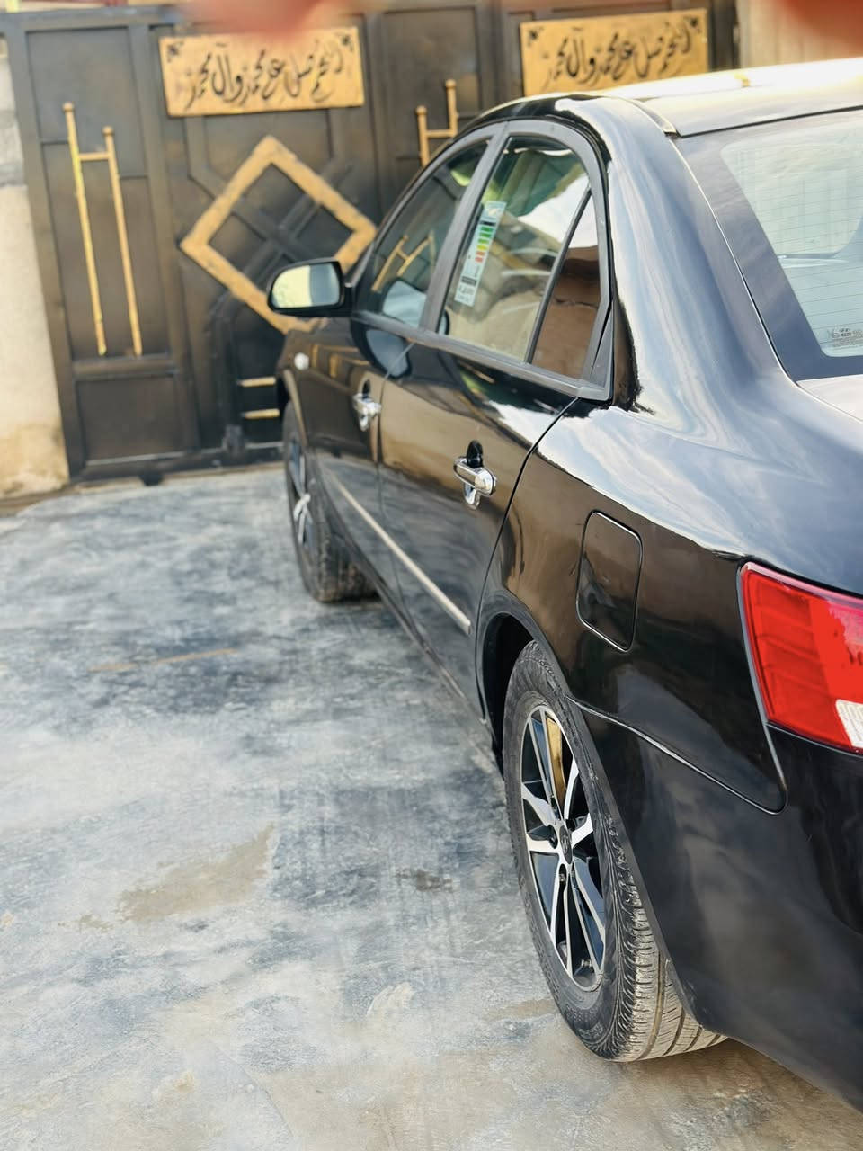 سلام عليكم ادوات ادوات ادوات  وينه اليدور جديد السياره بل لايلون 2009وارد خليجي السياره فول فول ماشيه 140مكين بل لايلون رقم الستفسار ***********🫷علمن مكان السياره واسط عزيزيه 🫸السعر 55وبيهه مجال
