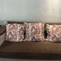 تخم مستعمل 10 مقاعد للبيع ..السعر 600 للاستفسار على الرقم 07707035412