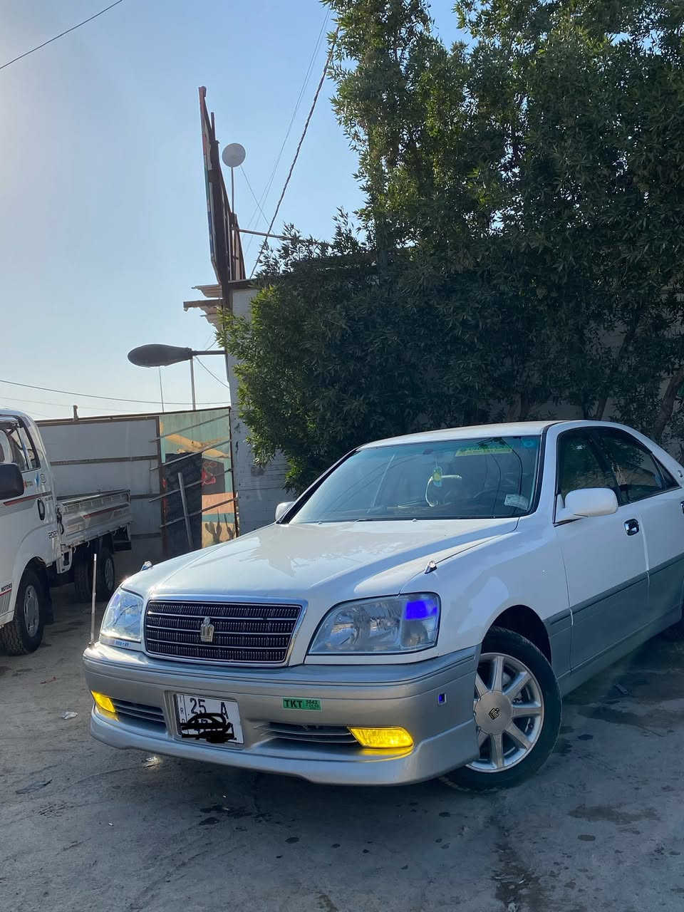 سلام عليكم 
ملكه رقم كركوك دولي بسمي قرار 48 
ديفور جبير 
3دكم خضراويه 
كفاله عامه 
حداديه جديده 
أربع كشنات كهرباء 
ABS
شغال 
تركشن 
تحكم ستيرن 
مثبت سرعه 
سياره مال جناي جاهزه ع اخير حبايه 
سعر 158 
مكاني بابل 

‭0781 430 7448‬

‭0785 444 5039‬
