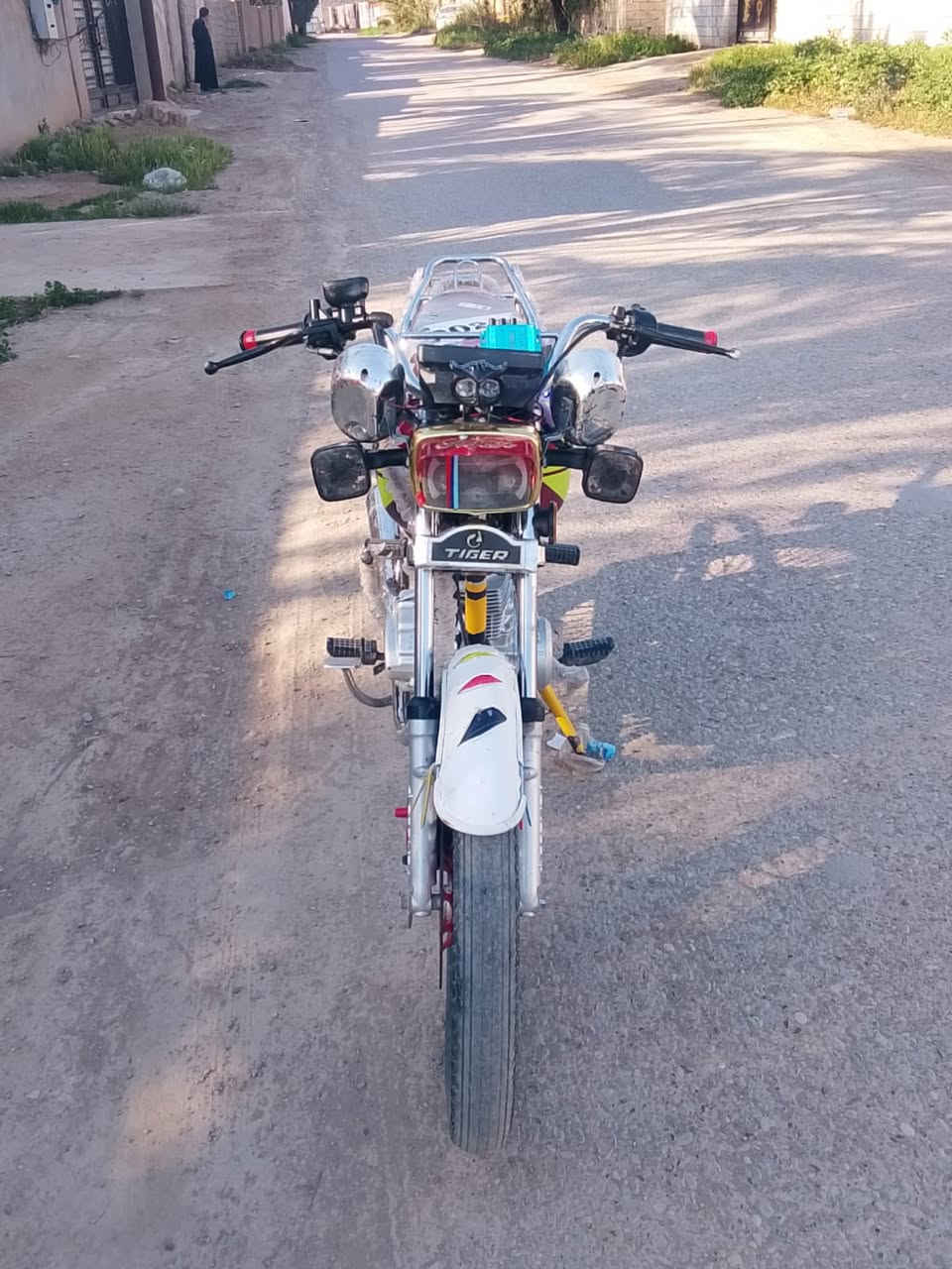 دراجه تايكر للبيع موديل 2024نضافه خير من الله دراجه كامله عده دمج بيها بل كهربائية السعر 670وبيها مجال المكان جسر خرنابات  العباره الرقم ***********
