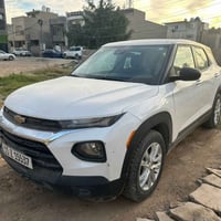 للبيع   تريل بلايزر2023 LT  رادار امامي مع رادار مري جانبيه  شاشة (كار...