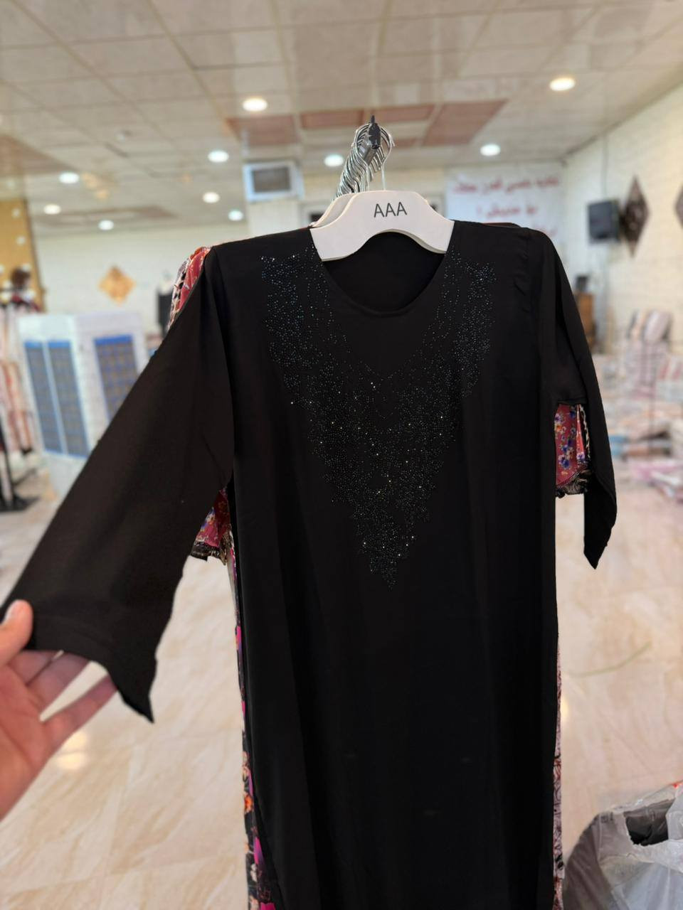 وصلت بضاعة السوادات
التفاصيل اسفل الصورة 
حساب البوتيك 

https://www.instagram.com/alhi_lloa?igsh=NWIwN2Ixc3FxaTBx


**إذا كنت صاحب هذا الإعلان وتريد حذفه لأي سبب، رجاءا أرسل رسالة إلى الدعم الفني**