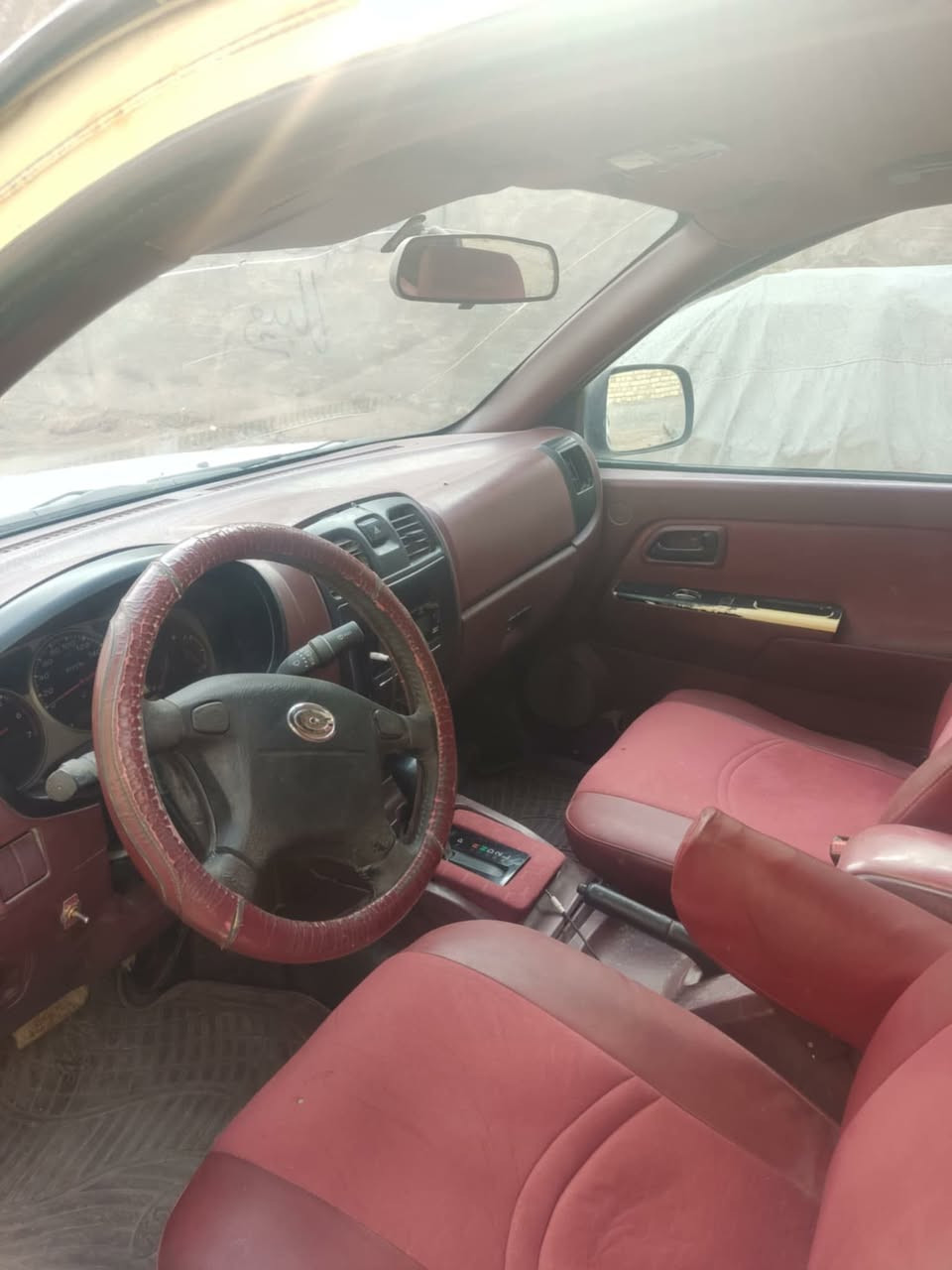 السلام عليكم بيكم موديل 2012 رقم انكليزي كير اوتوماتيك السعر ٥٥ وبيها مجال 
الرقم للإستفسار/***********
