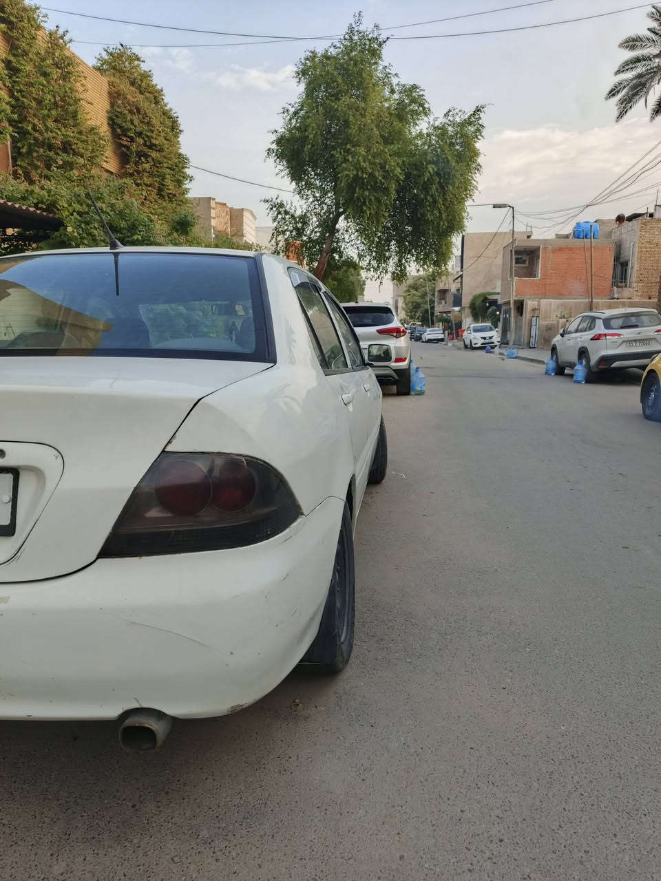 السلام عليكم  لانسر بومه ٢٠١١ بومه
مكينة ٢٠٠٠ بيها خيط تبخير جاملغ خلفي مبدل تبريد ثلج   صبغ احزام للجمالية شرط تحويل رقم بغداد الانكليزي مشروع وطني السعر ٦٧ بيها مجال حك الجيه للاستفسار *********** علما مامتواجد فيسبوك مكاني بغداد الاعظمية
