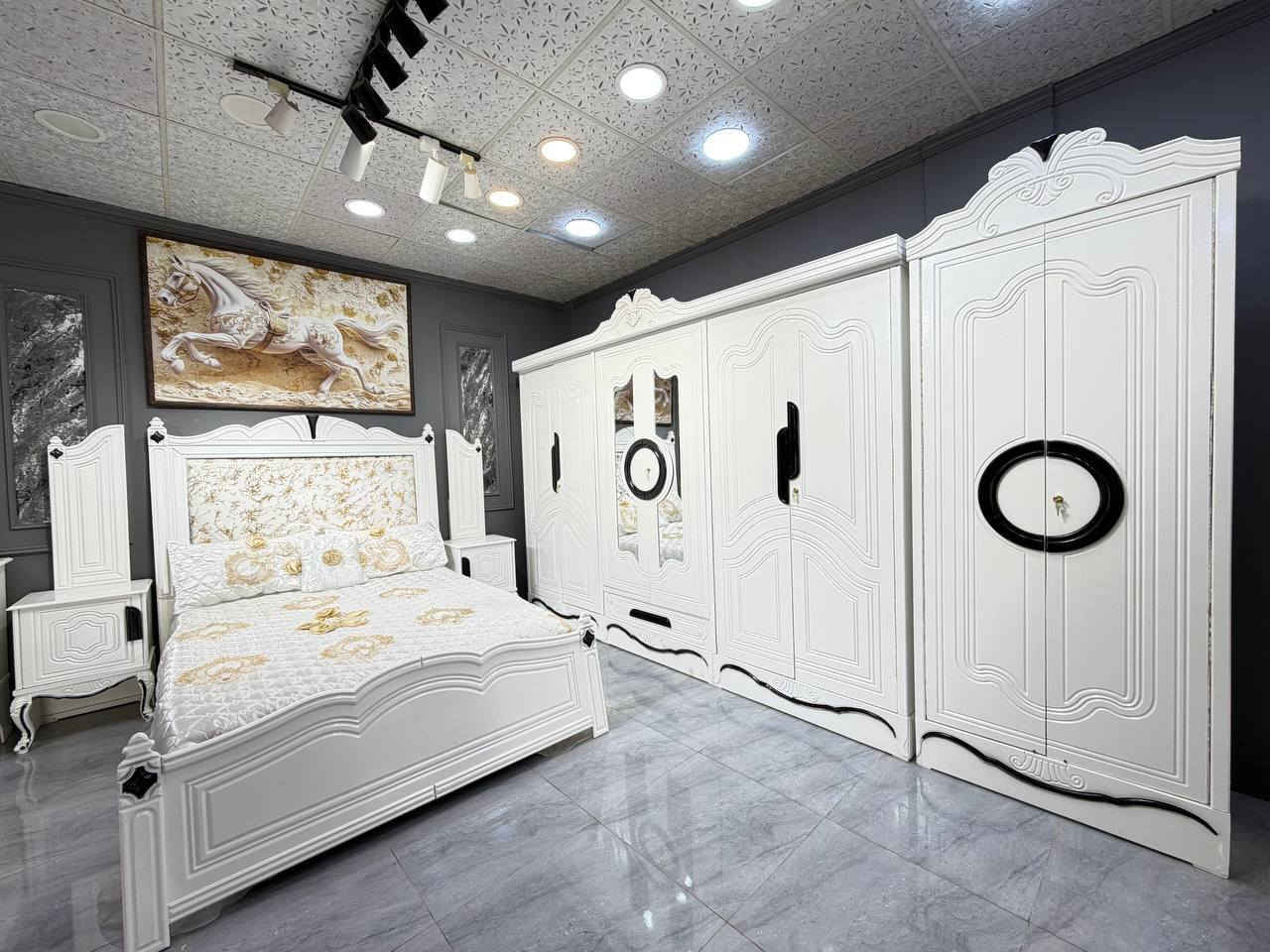 🔅تفاصيل الغرفة المرمري  ....

خارج ٤ملم ام دي اف 🔺
وداخل معاكس ٣ملم 
صبغ حراري  درجة اولى 

عدد القطع  ٧ قطع 😍
🔺1 //جرباية  قياس  ١٦٠ × ٢٠٠ 
🔺//ميز جانبي ايسر قياس ٥٠
🔺2// وميز  جانبي  قياس ٥٠
🔺3// زاوية ارتفاع مترين عرض ٨٠
🔺4// وميز بلازمه  
🔺5//وميز مراية ارتفاع مترين عرض ١٢٠
🔺6// وكنتور ٦ باب  ارتفاع مترين و١٥ طول ٣ متر و١٥

القطعه الثامنة حسب الطلب شازلون
سعرها ٥٠ الف ❤️

(توصيل مجاني مركز بغداد )
التوصيل يشمل الشد مجاني 🔥
(اطراف ٥٠)
باقي المحافضات حسب البعد
شازلون سعرها ٥٠ الف
شازلون مخزن ٧٥


**إذا كنت صاحب هذا الإعلان وتريد حذفه لأي سبب، رجاءا أرسل رسالة إلى الدعم الفني**