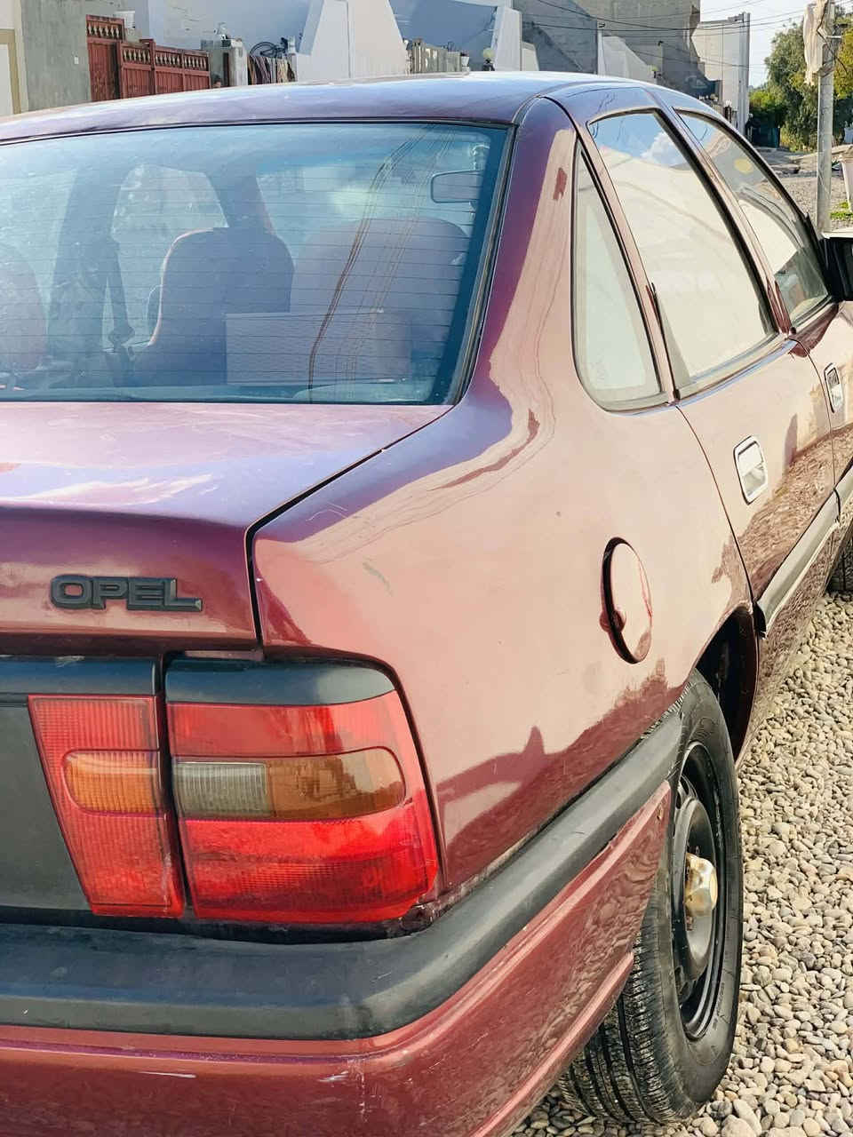 بسعر مناسب اوبل فكترا حجم 20 .       موديل 1995
محرك بالشرط 

گير بالشرط مصبوغه جماليه 

مابيها خياس  رقم بغداد  شرط تحويل   سنوية منتهية من2022  سيارة حيل حلوة وگاعده  

سعرها 37 
مكان كلار. سليمانية 

رقم***********
