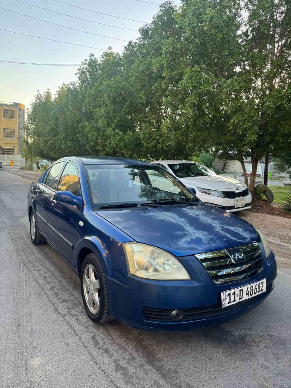 السلام عليكم / للبيع نقد فقط
شيري A5 2009
رقم بغداد الجديد باسمي سنويه 2030 
مكفوله من الضربه والصبغ والتبديل فقط جراد بالبنيد 
محرك 2000 مفتوح
كير بلاد _ ماشيه 98 الف 
سياره جاهزه من كلشي تبريد ثلج صدر جديد تخم تاير 
مكاني بغداد العامريه والسعر 44 ورقه وبيها مجال بسيط
*********** محمد
