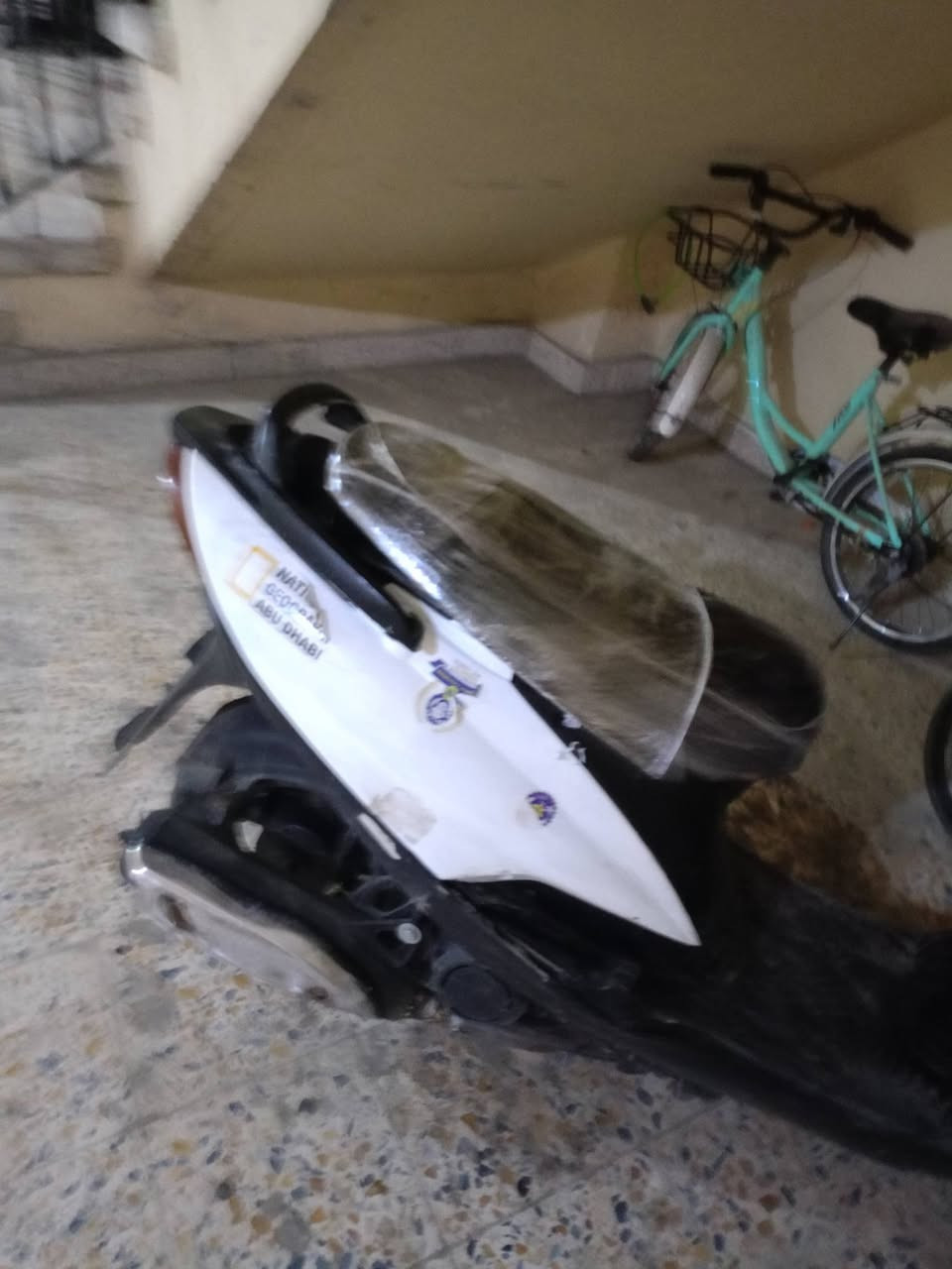 سلام عليكم ماكس ثعلب 140 كلش نضيفة حيل الله شاهد مكينة خرسة بيهة نقوصات بسيطة بس باتري و كلوب امامي رايدهة ب 600وبيهة مجال رقم الهاتف ***********
