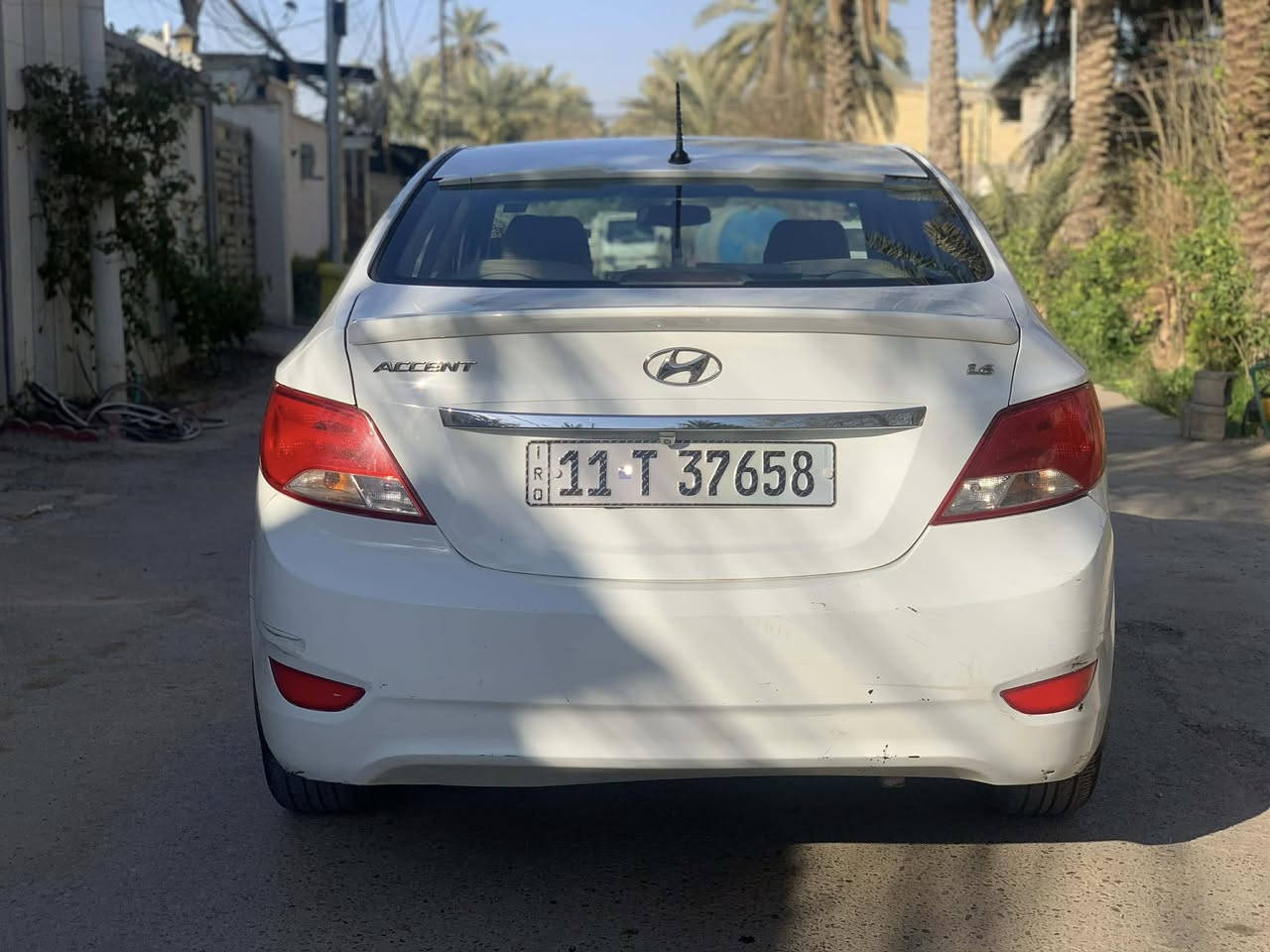 السلام عليكم
اكسنت خليجي 2016 بلو للبيع 
محرك 1600 
فول مواصفات معروف البلو 
فتحه بالسقف 
تحكمات ستيرن 
اشاير بالمري وغيرها
(مكفوله من الصبغ)
رقم وسنويه جديد بسمي 
مكان السياره بغداد
السعر 103 
***********
