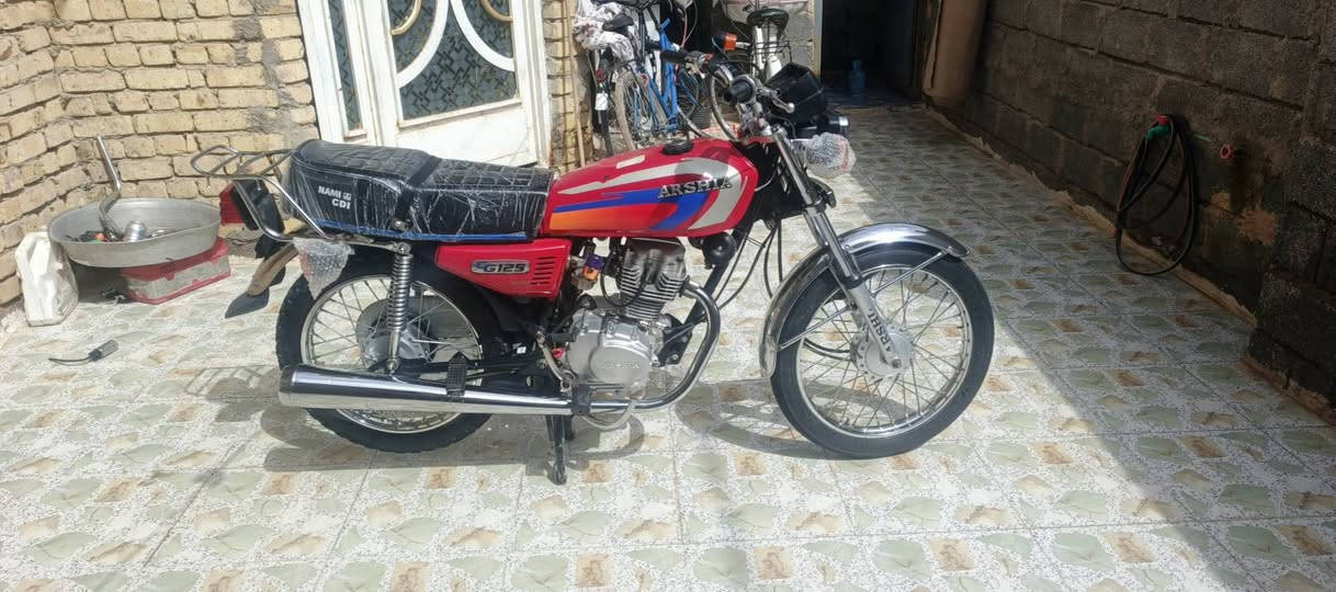 سلام عليكم شباب دراجه موديل 22 أوراق أصولي دراجه مال جناي مبدل بس ولغات سعر 825 مكاني كوت حي الحكيم الشراي يتصل ‏‪***********‬‏ الشراي بخدمته
