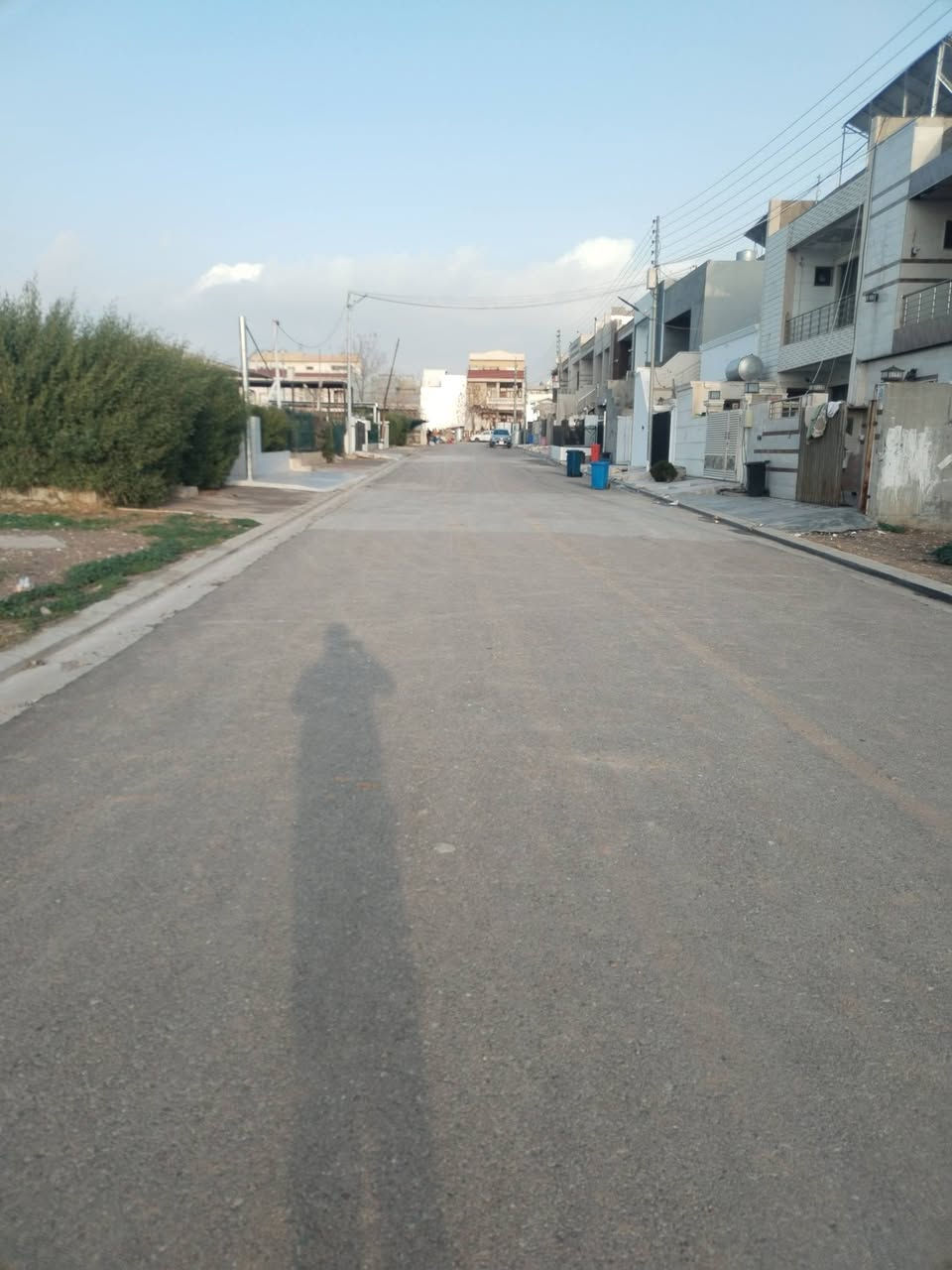 خانووی هەیکەل بۆفرۆشتن
رووبەر/150م
پێش حدیقە
لەکەم ئەندامان نزیک شەقامی
 150متری
بۆزانینی نرخ پەیوەندی بکەن
***********
***********
***********
