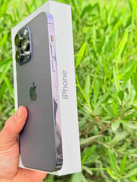 ⭕️⭕️ عروضنا متخلص ⭕️⭕️
ايفون 14 بروماكس ذاكره 256 بطاريه 93  لون مميز نضافه 100‎%‎ حاله حال الجديد ممبدل بي شي وتر بروف عل حاسبه كله نورمل وبي ضمان 5 ايام فحص واستخدام مكاني بغداد البياع شارع 13 مركز الريس للموبايل 
السعر 950 الف
***********
