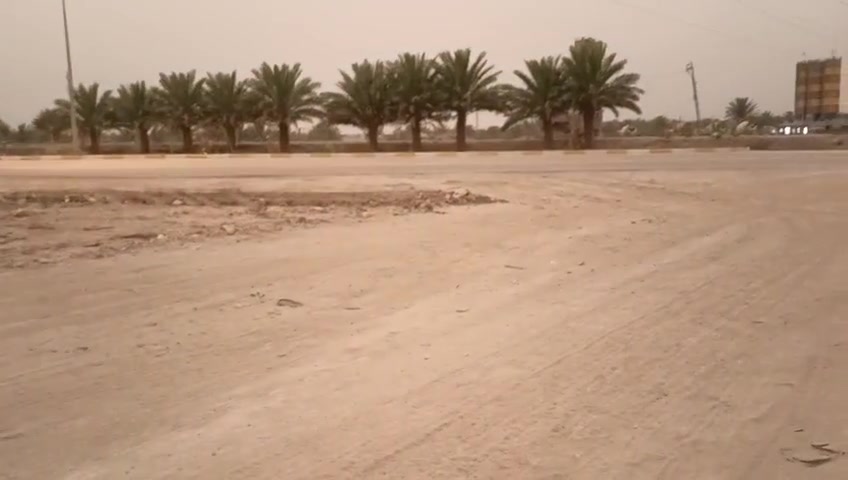 قطعه للبيع 
المساحه 200م
الموقع 🌍 شارع 100 ثاني عقار من الشارع التجاري 
تصلح سكن اواي مشروع استثمار 
او مخزن او جملون 
كما موضح بالفيديو 
عقار مميز جدا فرصه تجاريه 
اي استفسار او الاتصال على الارقام التاليه 📞 
***********
***********
