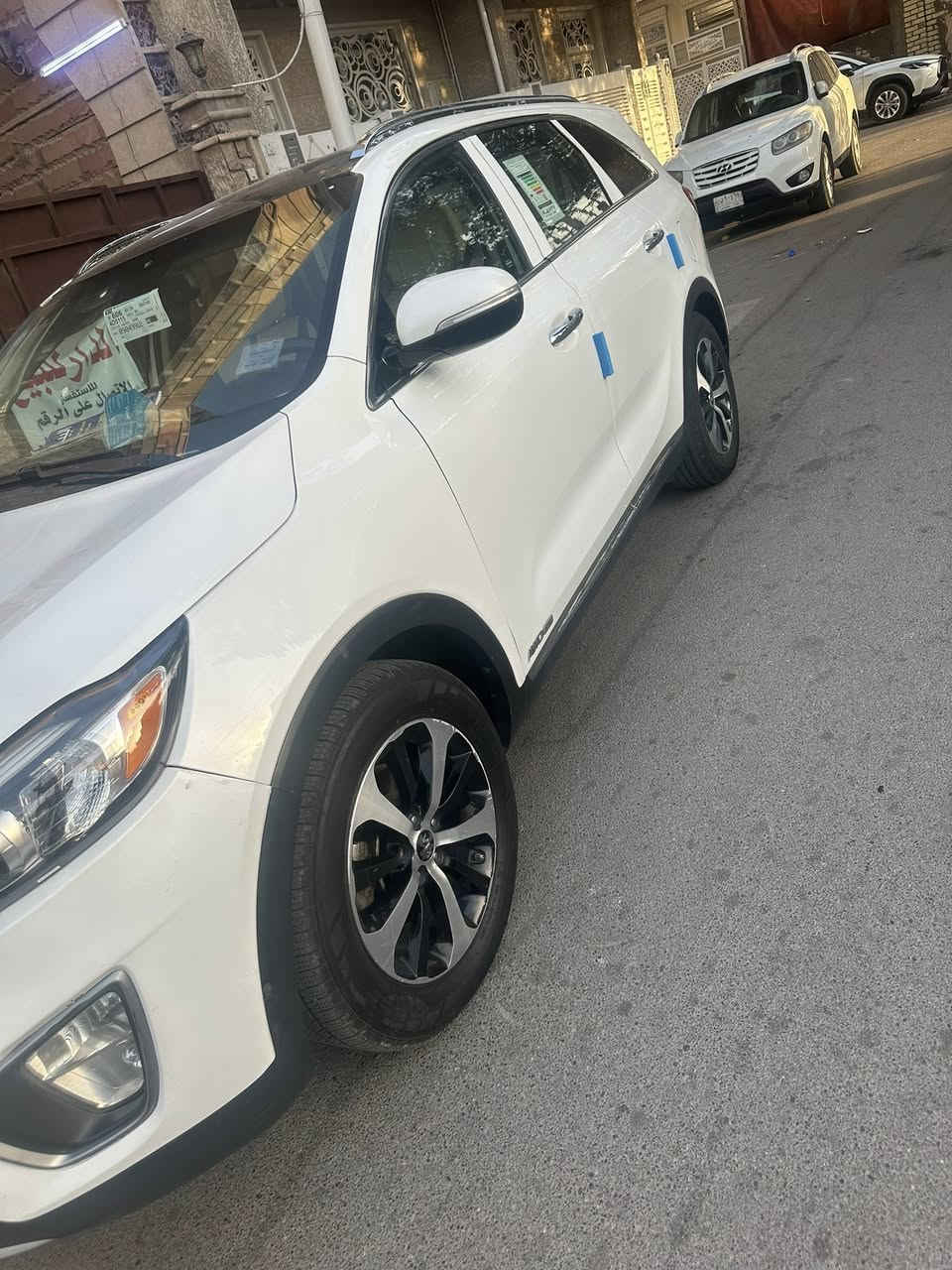 سورنتو ٢٠١٦ امريكي
٦ سلندر محرك ٣٥٠٠ فور ويل فول سياره واحد على واحد ٥ قطع صبغ بدون دواخل السعر 148 
الرقم ***********
