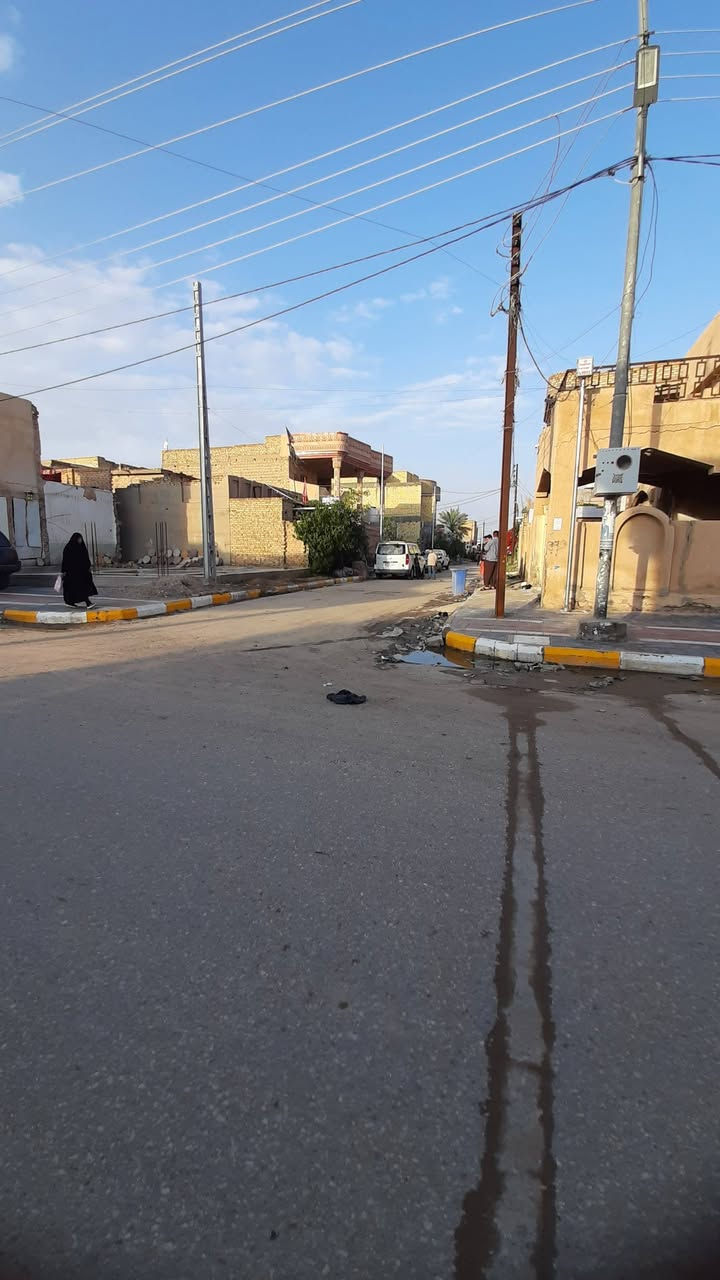 بيت للبيع طابو صرف 

خلف الكراج
ثاني بيت عن الشارع الرئيسي

مساحه ٢٠٠م

طابق واحد بناء قديم

الروفان للعقار 
***********
