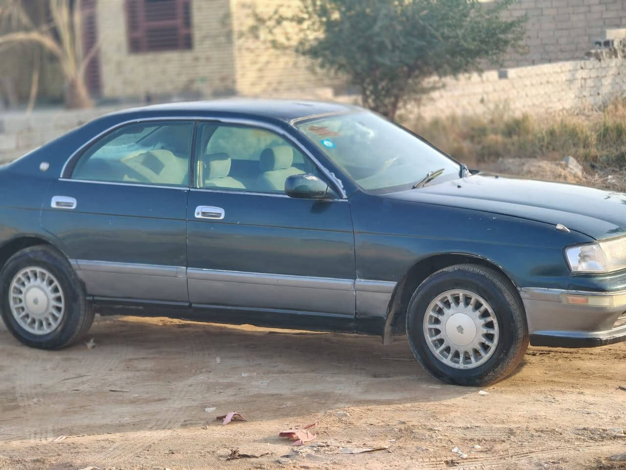 بطه منفصل للبيع السعر ٤٠وبيها مجال اتصال على الرقم الهاتف***********
