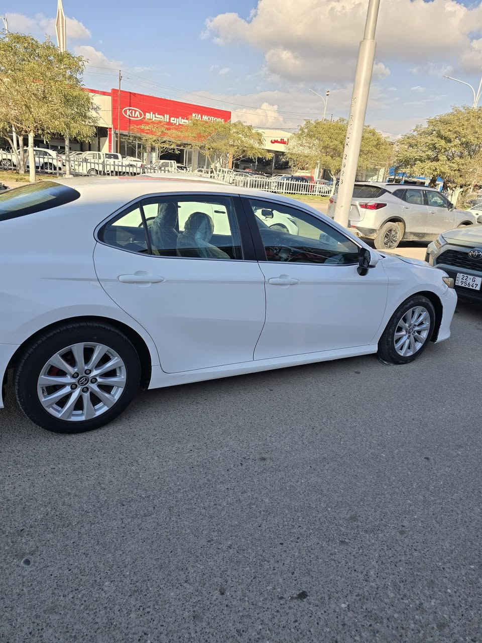 السلام عليكم
كامري ٢٠١٨ فئة le 

حادثها راس البنيد تكحيل مقدار اصبع ، مكفول من الصبغ والتبديل

ماشية ١٣٠ الف كيلو 

بدون ايرباك 

لونها ابيض

للتواصل على الخاص او الاتصال على الرقم 

***********
مكان السياره كركوك او معارض كركوك
