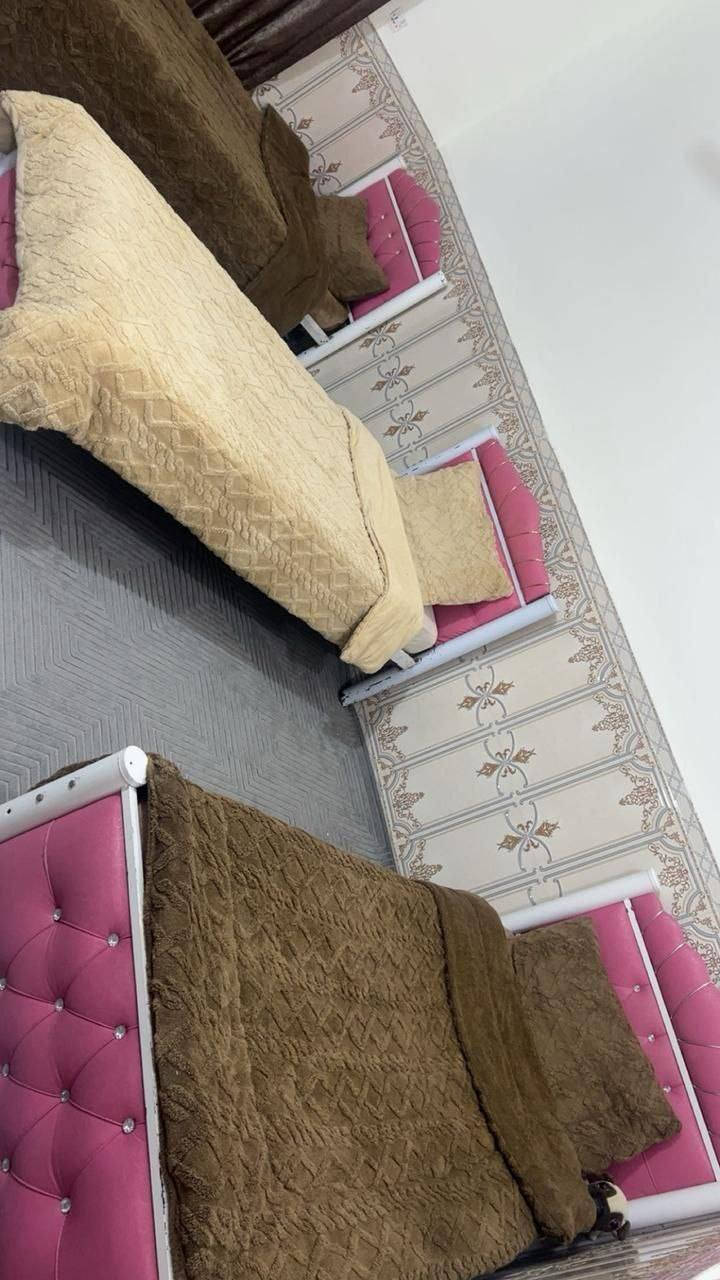 غرفه نوم للبيع مع الكنتور السعر. 150. العنوان بغداد بسمايه للبيع محتاجته بسرعهه


**إذا كنت صاحب هذا الإعلان وتريد حذفه لأي سبب، رجاءا أرسل رسالة إلى الدعم الفني**