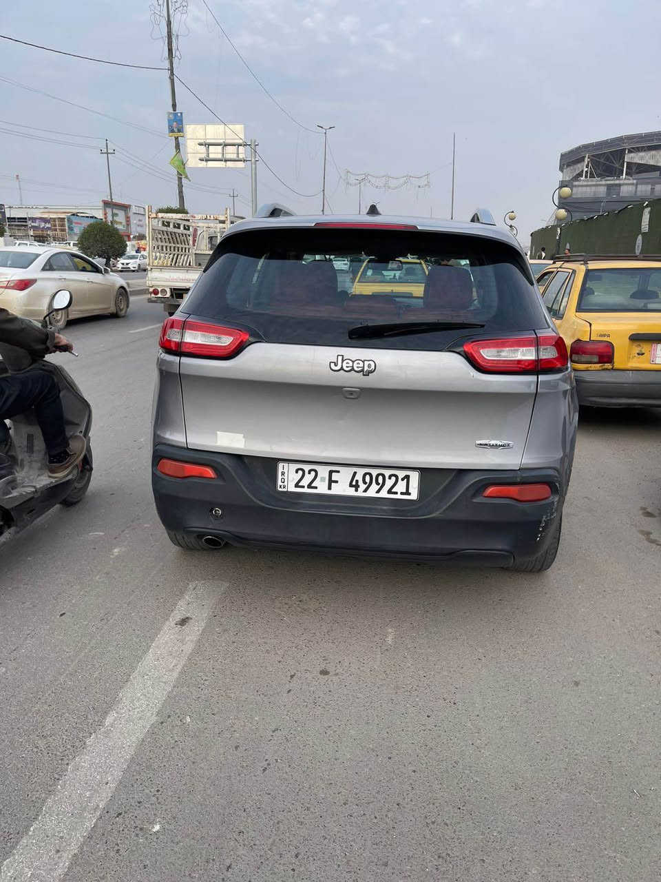 جيب 2017 سعر البيع ١١٠ بغداد حي اور 3 قطع نص البنيد جاملغ الخلفي باب لسايق بي رش صبغ رقم اربيل سنويه هزه جديده السياره با اسمي 
*********** بغداد, العراق
