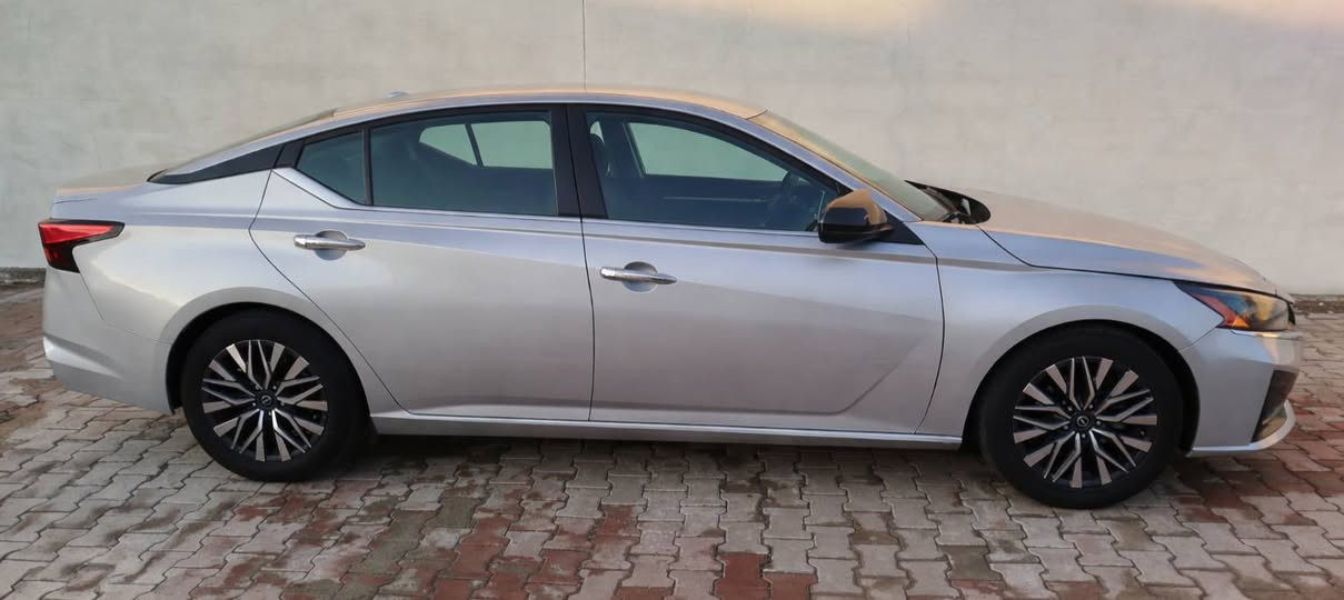 نيسان التيما موديل 2023 sv
ماشيه ٢٧ ميل مرقمه سليمانيه
حادثها جاملغ خلفي صبغ قبغ الصندوق تبديل
مكان سياره كركوك
السعر 172 مجال بسيط
الاستفسار  ***********
