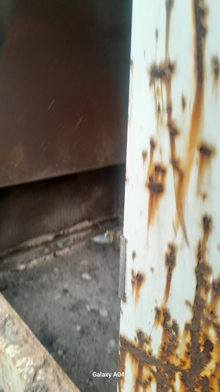 كاتم للبيع العنوان زاخو ساحه دلو  ***********
